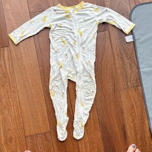 Kyte BABY Yellow and White Bunny’s  Footed One Piece